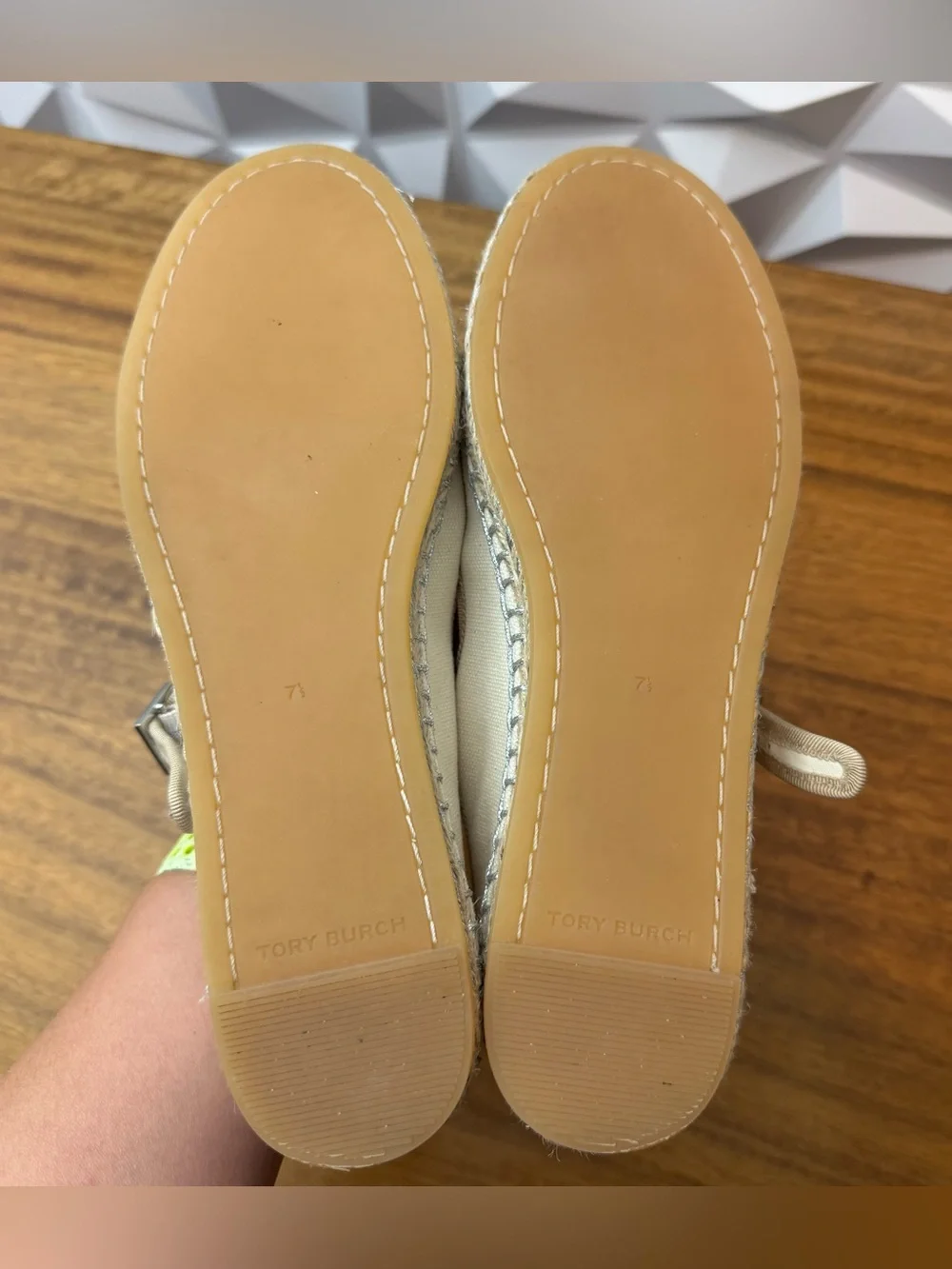 Tory Burch authentic tory